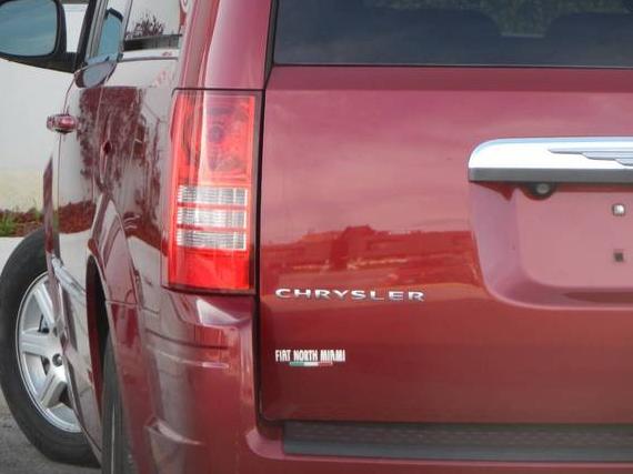 CHRYSLER TOWN AND COUNTRY 2010 2A4RR8D14AR502445 image CHRYSLER TOWN AND COUNTRY 2010 2A4RR8D14AR502445 image